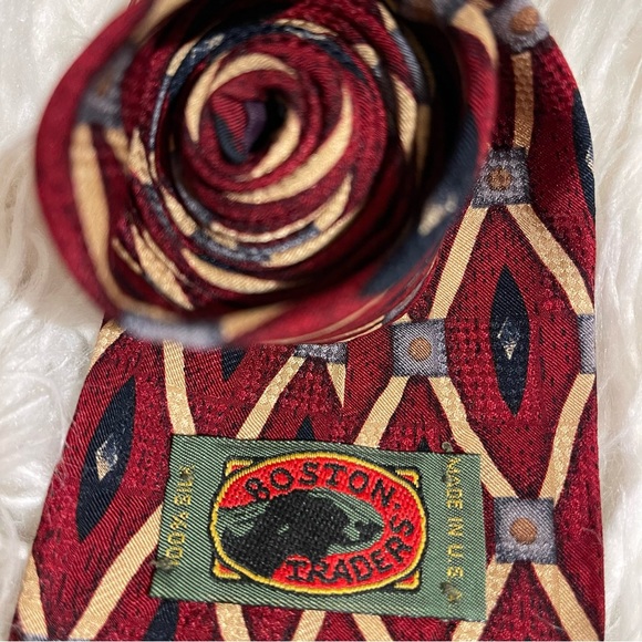 Boston Trader’s All Silk Necktie - Made in USA - Picture 4 of 8